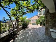 Prodaja, kuća, 260m², Petrovac, Budva - image 17