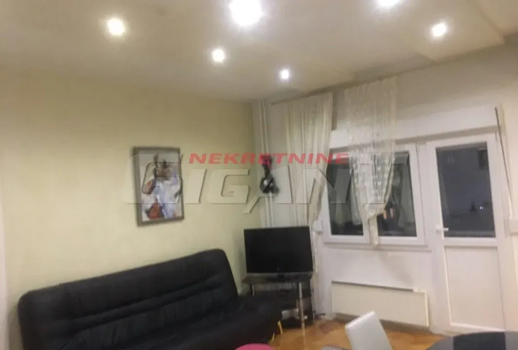 Prodaja, trosoban stan, 54m², Novi Beograd Sve Podlokacije, Beograd