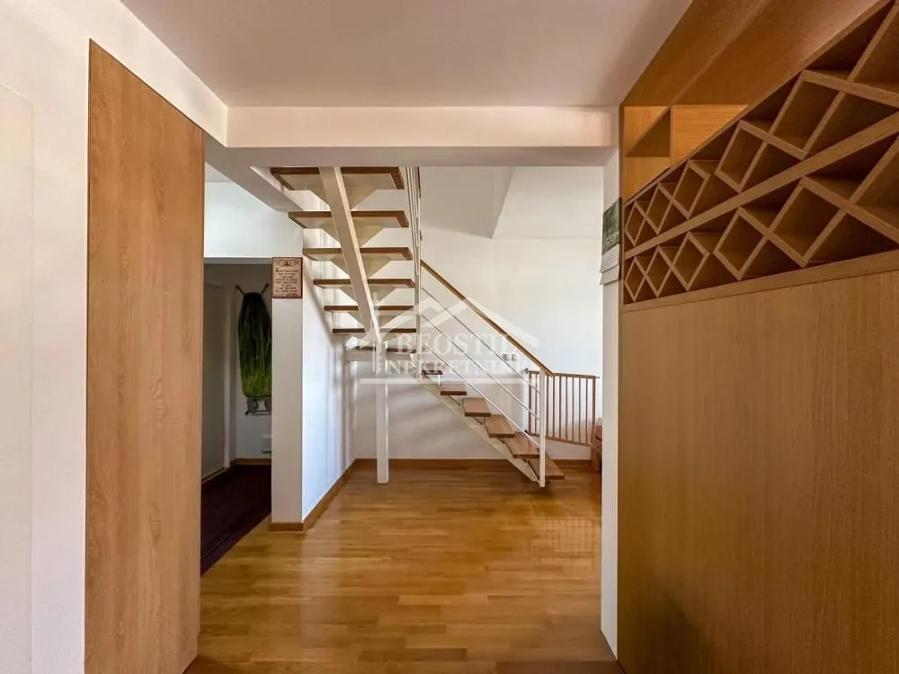 Sale, three bedroom apartment, 110m², Lion, Zvezdara Sve Podlokacije