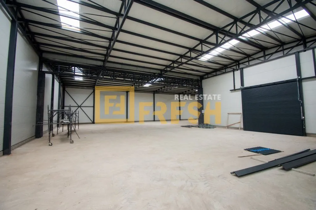 Rent, office space, 1000m², Donja Gorica, Podgorica