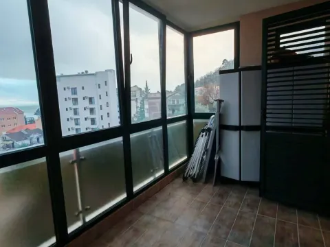 Sale, two bedroom apartment, 86m², Bečići, Budva - image 2