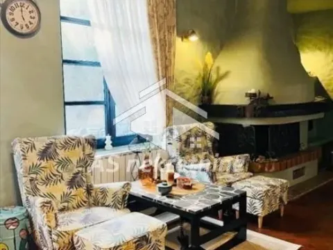 Izdavanje, kuća, 367m², Jajinci, Voždovac Sve Podlokacije - image 4