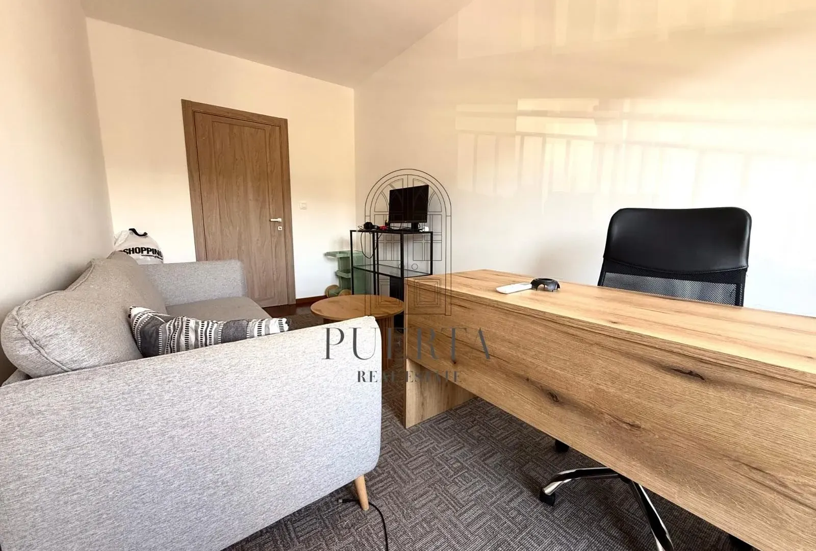 Rent, two bedroom apartment, 69m², Master Kvart, Podgorica