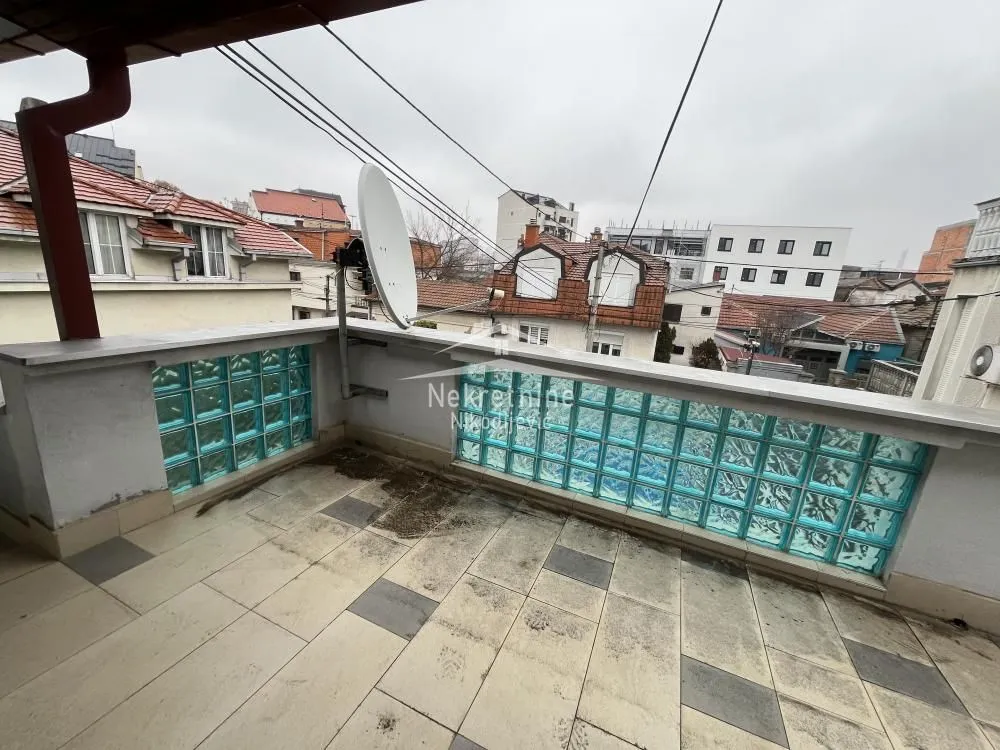 Rent, house, 220m², Savski Venac, Beograd