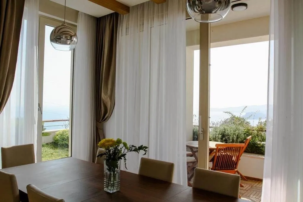 Sale, house, 600m², Blizikuće, Budva
