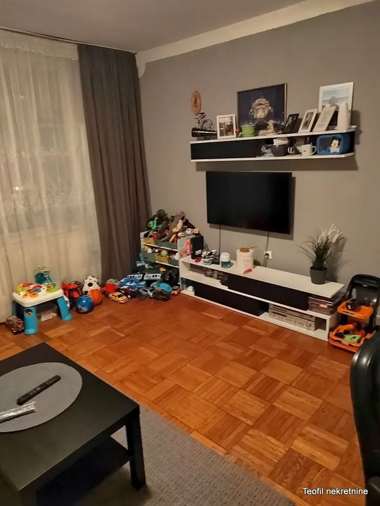 Prodaja, dvosoban stan, 71m², Zvezdara Sve Podlokacije, Beograd