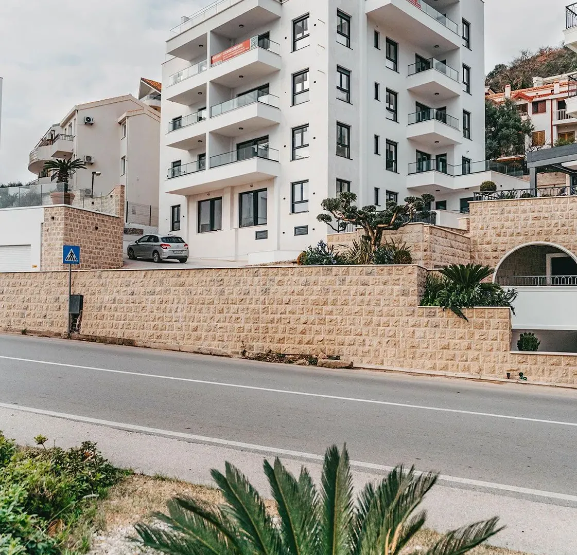 Izdavanje, ugostiteljski objekat, 1600m², Budva, Crna Gora