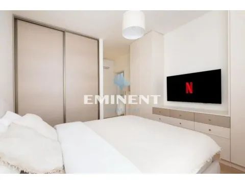 Sale, three bedroom apartment, 72m², Savski Venac, Beograd - image 11