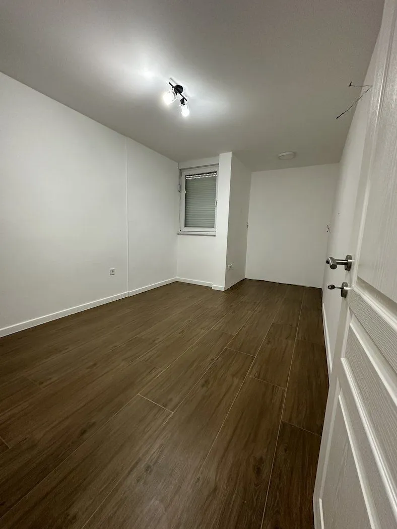 Prodaja, stan, 74m², Pobrežje, Podgorica