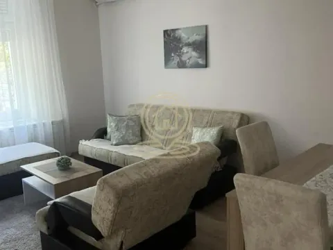 Rent, two bedroom apartment, 41m², Stari Grad, Beograd - image 3