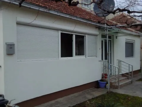 Prodaja, kuća, 120m², Podgorica, Crna Gora