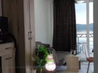 Izdavanje, garsonjera, 40m², Tivat, Crna Gora - image 1