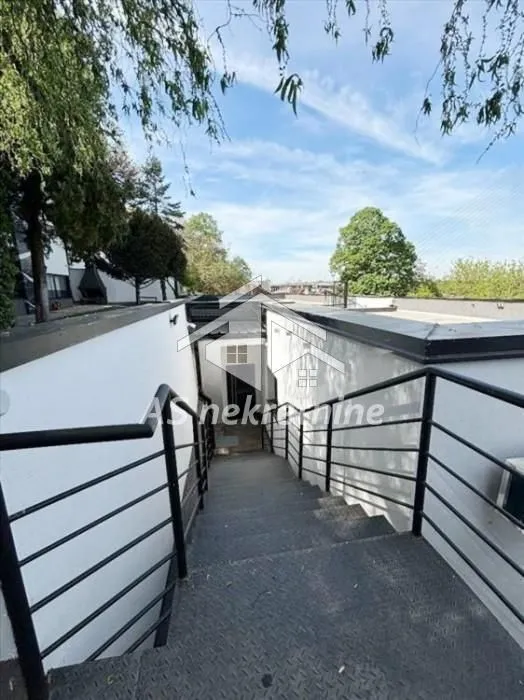 Rent, apartment, 170m², Senjak, Beograd