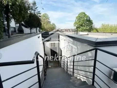 Rent, apartment, 170m², Senjak, Beograd - image 16