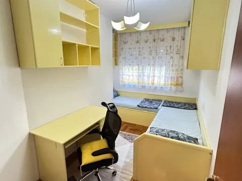 Izdavanje, dvosoban stan, 60m², Preko Morače, Podgorica - image 3