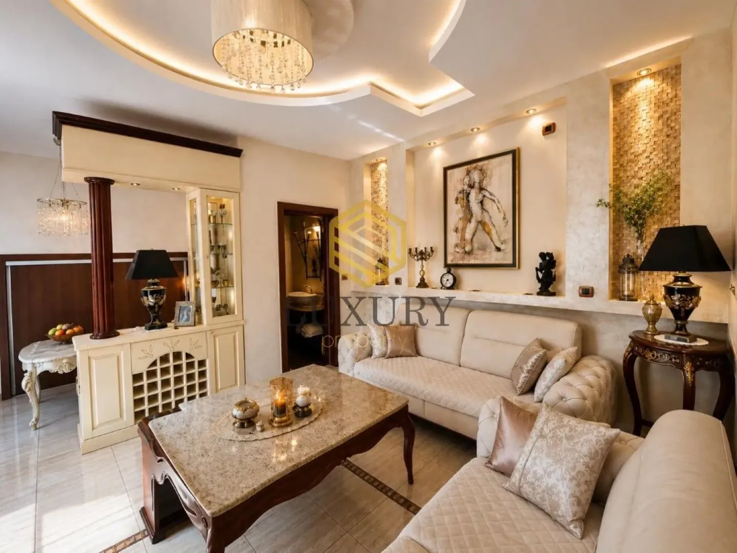 Izdavanje, kuća, 180m², Bečići, Budva