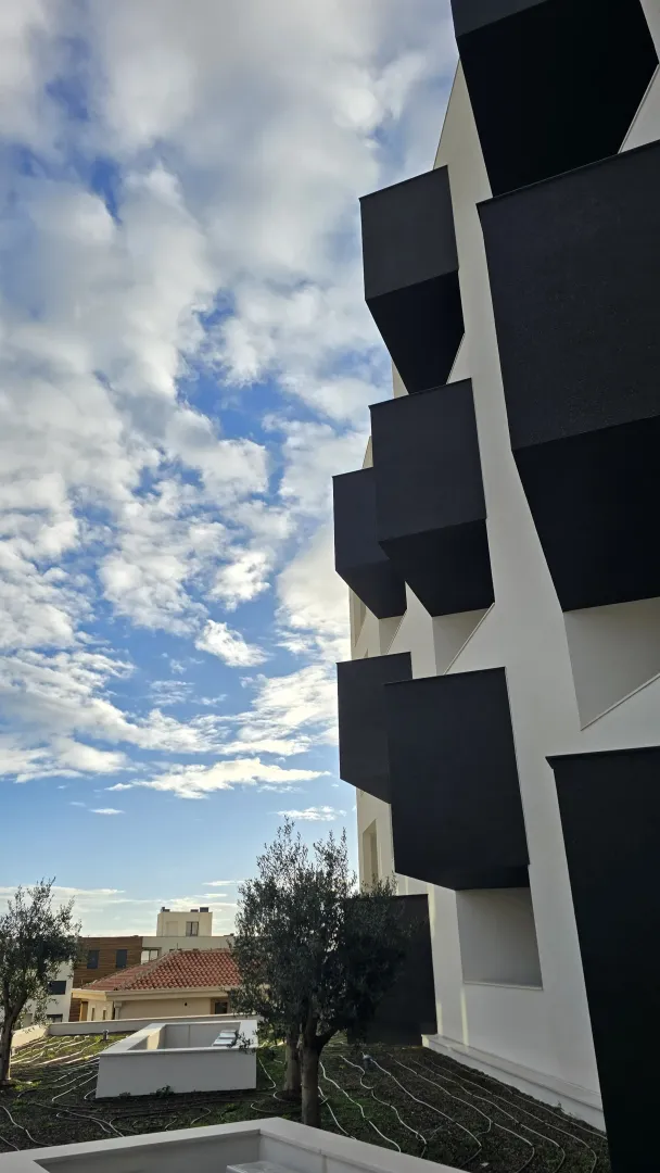 Sale, one bedroom apartment, 77m², Bečići, Budva