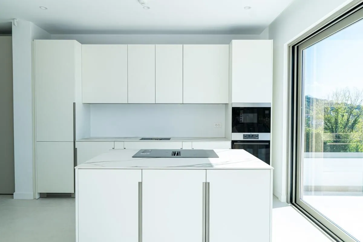 Prodaja, kuća, 220m², Tivat, Crna Gora