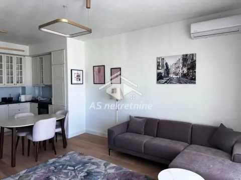 Rent, two bedroom apartment, 55m², Savski Venac, Beograd - image 1