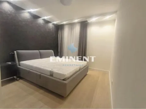 Rent, three bedroom apartment, 75m², Savski Venac, Beograd - image 10