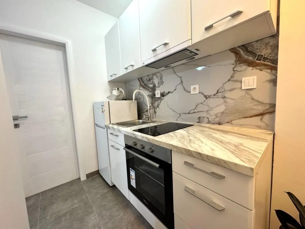 Prodaja, garsonjera, 34m², Igalo, Herceg Novi
