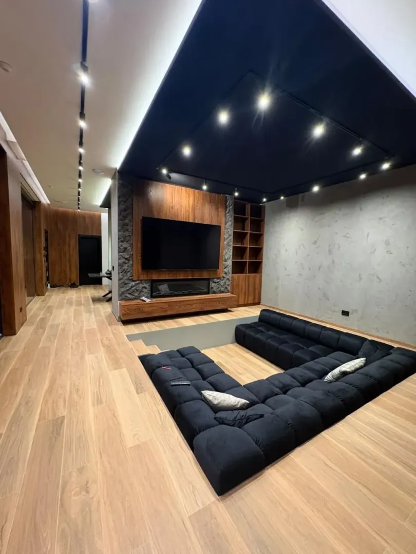 Rent, house, 220m², Meljak, Barajevo