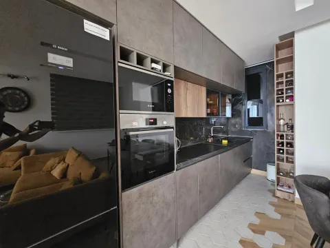 Prodaja, jednosoban stan, 170m², Budva, Crna Gora - image 17