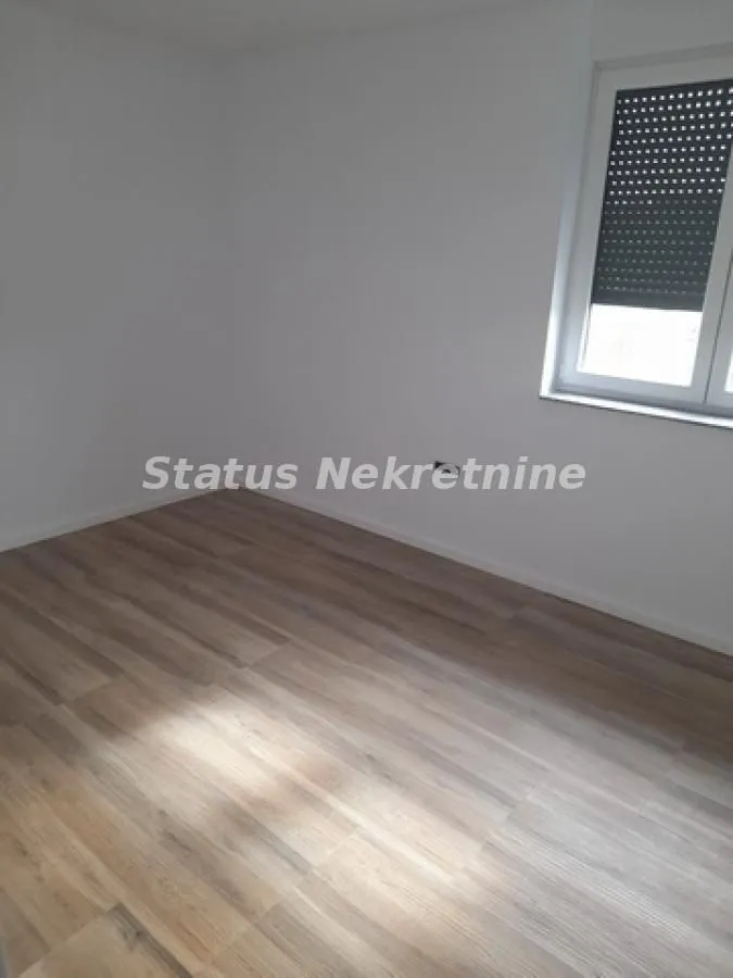 Prodaja, četvorosoban stan, 116m², Petrovaradin, Novi Sad