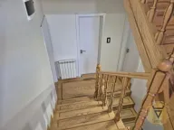 Izdavanje, kuća, 220m², Zemun Sve Podlokacije, Beograd - image 3