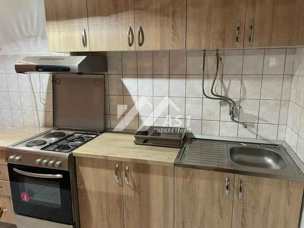 Rent, four bedroom apartment, 100m², Adice, Novi Sad Sve Podlokacije