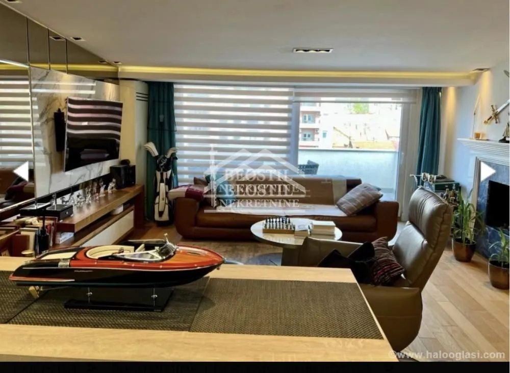 Sale, two bedroom apartment, 83m², Vračar Centar, Vračar Sve Podlokacije