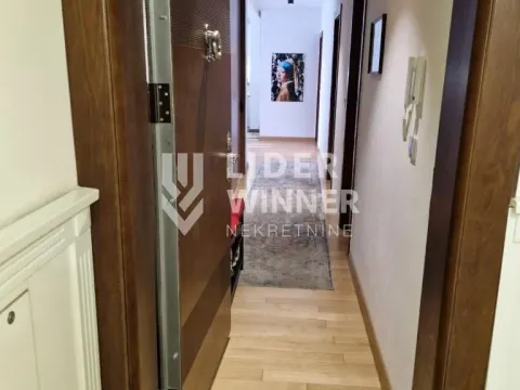 Prodaja, trosoban stan, 87m², Crveni Krst, Beograd - image 13