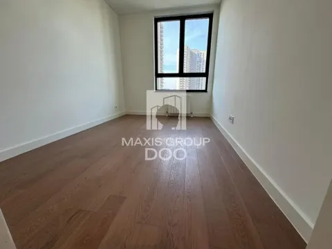 Izdavanje, četvorosoban stan, 116m², Savski Venac, Beograd - image 12