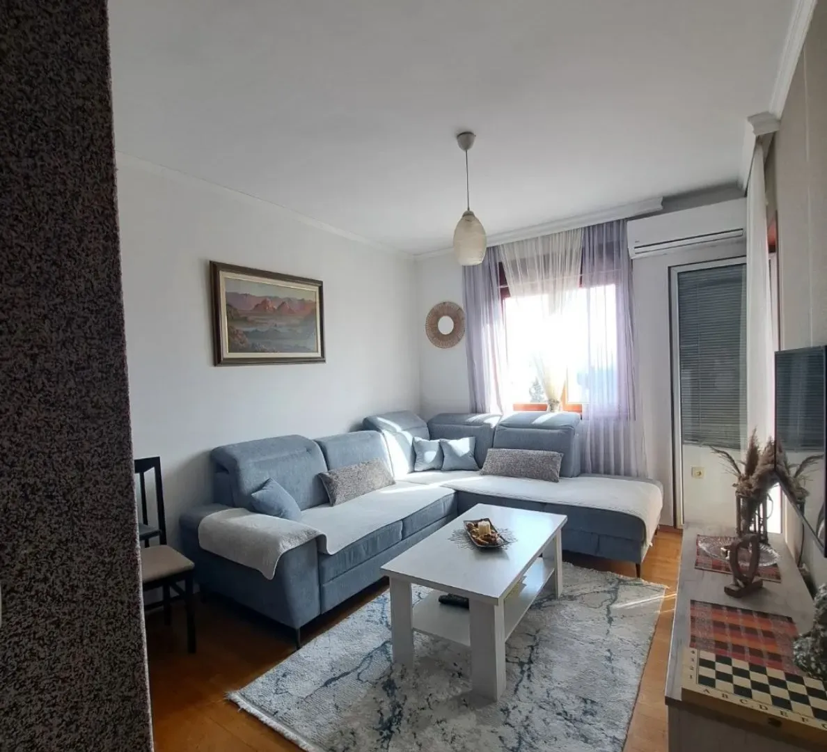 Rent, one bedroom apartment, 36m², Pobrežje, Podgorica