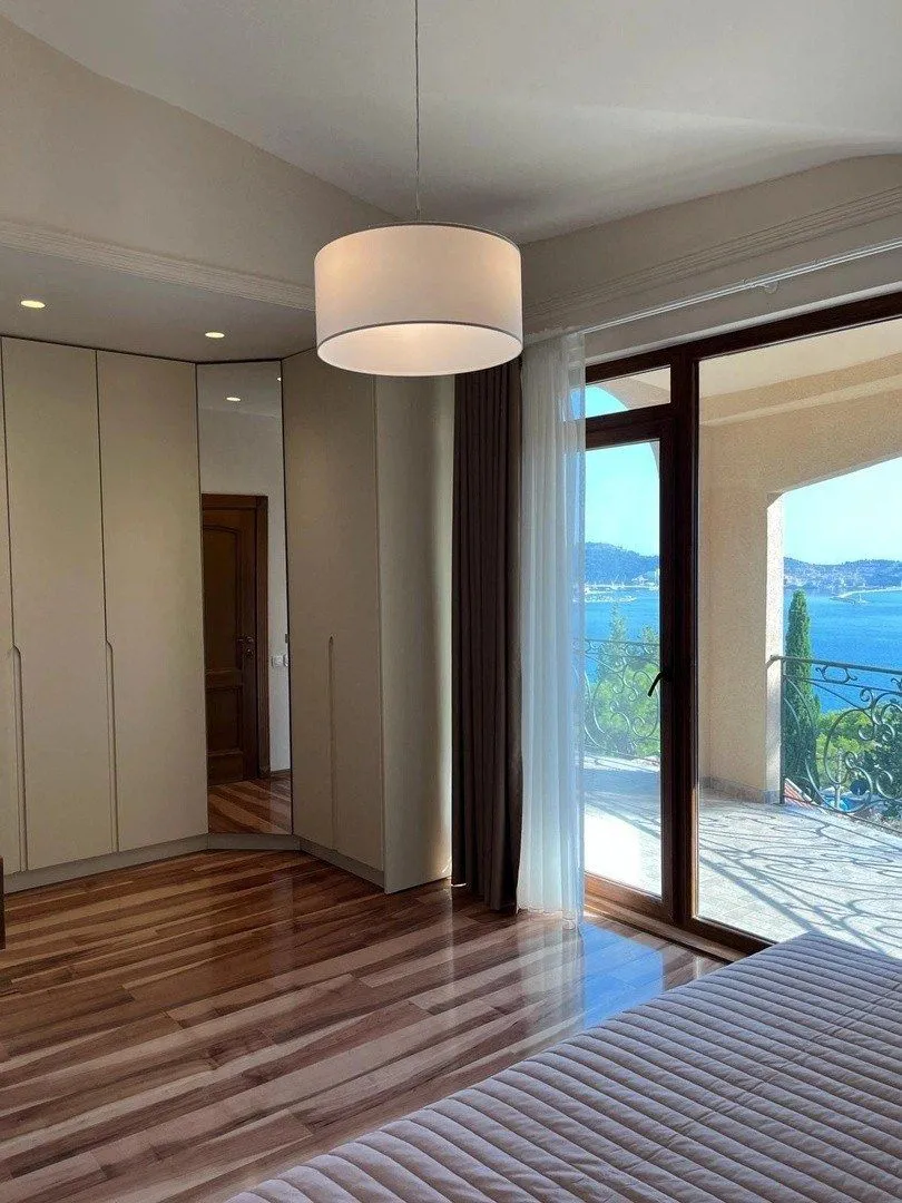 Prodaja, kuća, 200m², Šušanj, Bar