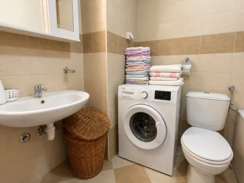 Prodaja, jednosoban stan, 44m², Vezirov Most, Podgorica - image 5