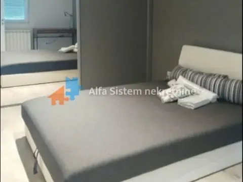 Rent, two bedroom apartment, 45m², Stari Grad, Beograd - image 7