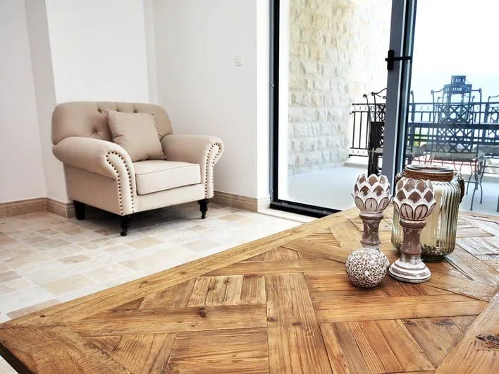 Prodaja, stan, 102m², Risan, Kotor
