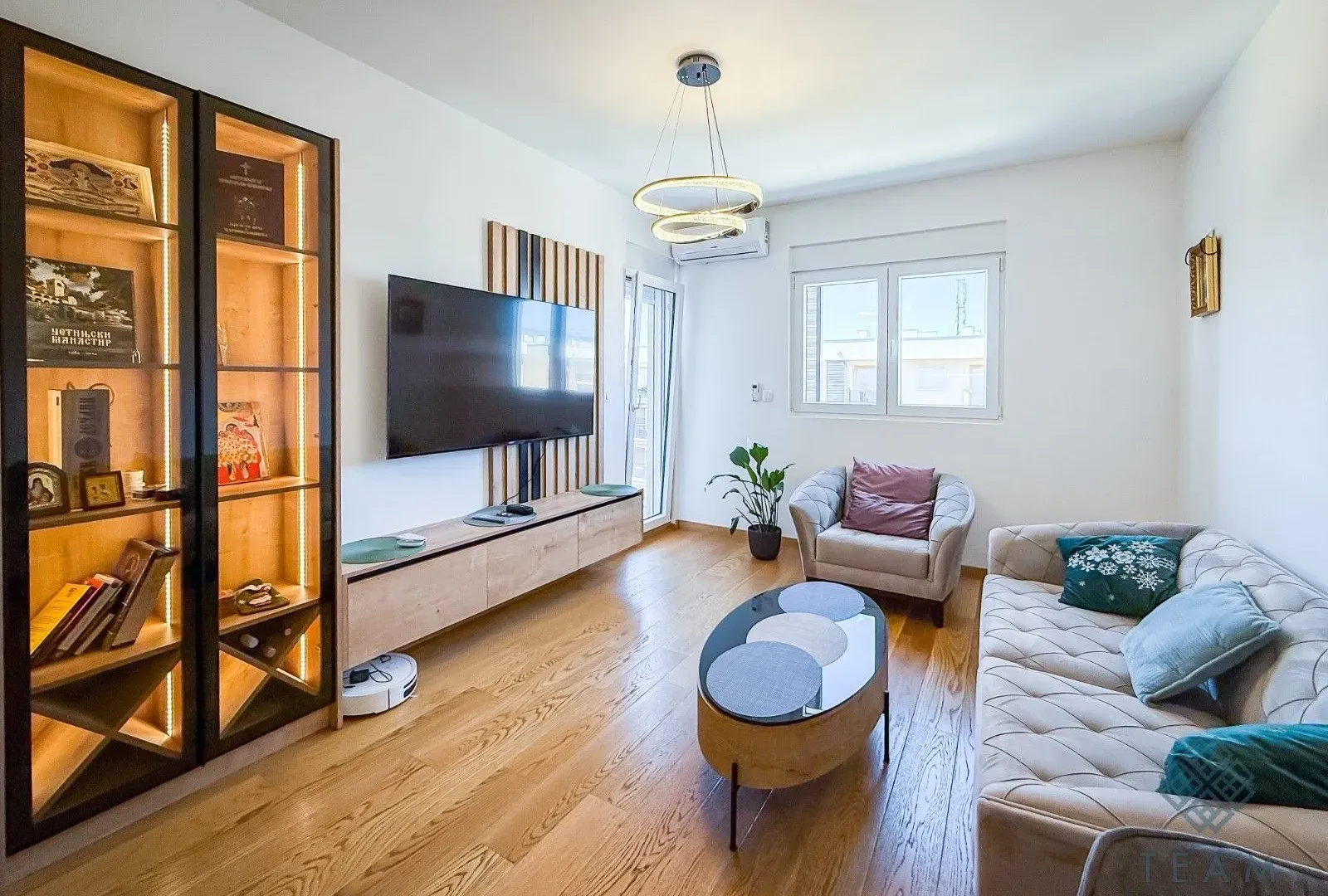 Prodaja, jednosoban stan, 45m², New City, Podgorica