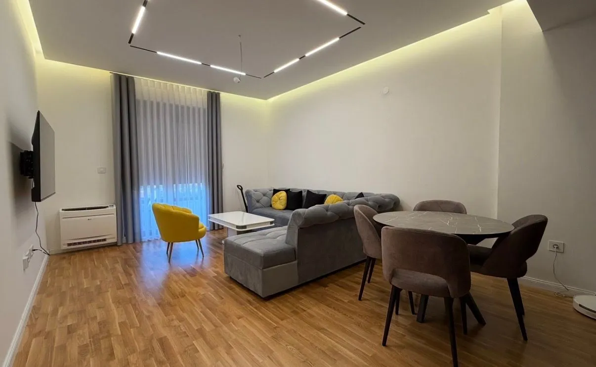 Prodaja, jednosoban stan, 60m², Stara Varoš, Podgorica