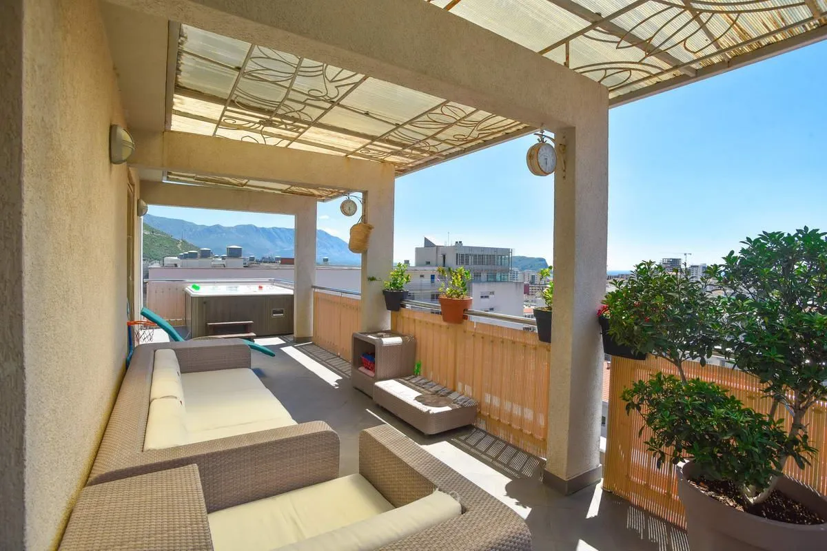 Sale, three bedroom apartment, 179m², Budva, Crna Gora