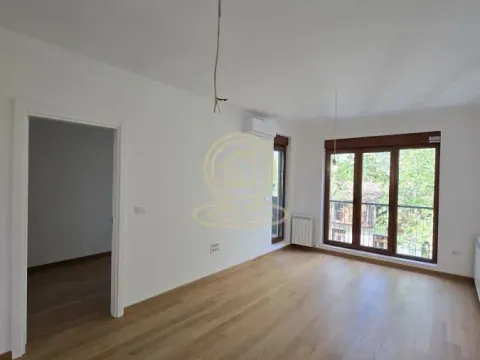Rent, three bedroom apartment, 55m², Zemun Sve Podlokacije, Beograd - image 2