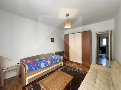 Rent, two bedroom apartment, 67m², Centar, Podgorica - image 8
