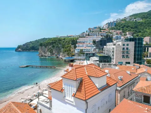 Sale, one bedroom apartment, 70m², Budva, Crna Gora - image 1