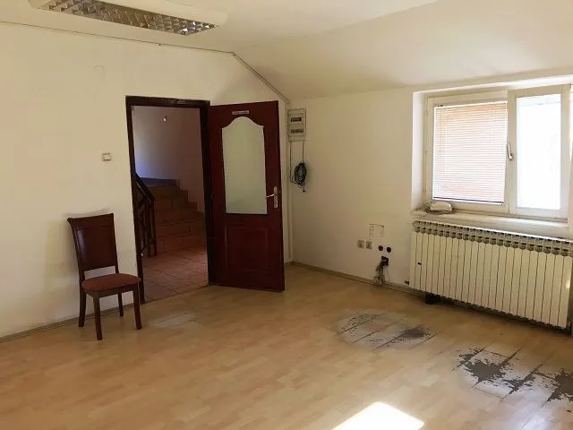 Rent, office space, 700m², Altina, Beograd