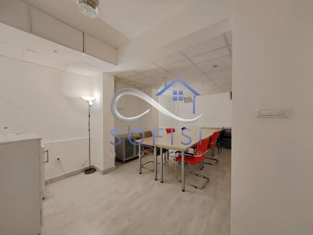 Rent, office space, 58m², Centar, Novi Sad