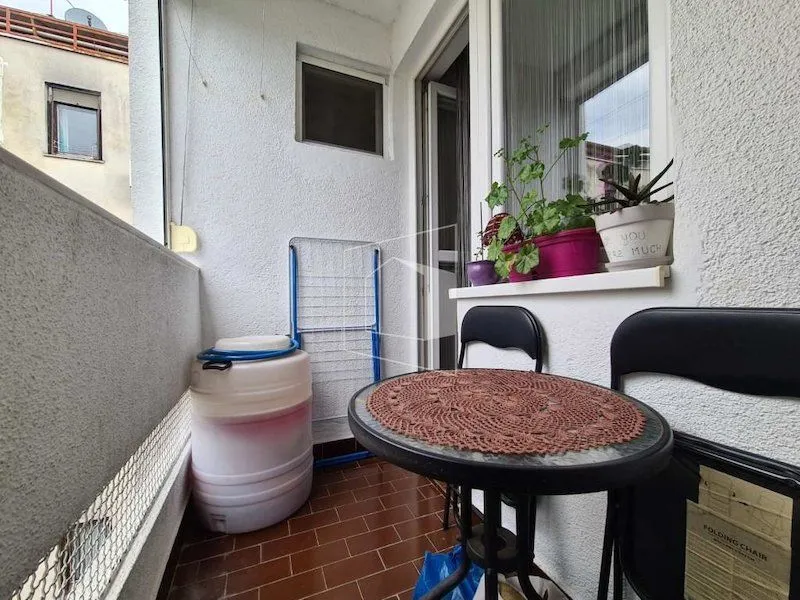 Izdavanje, stan, 60m², Blok 6, Podgorica