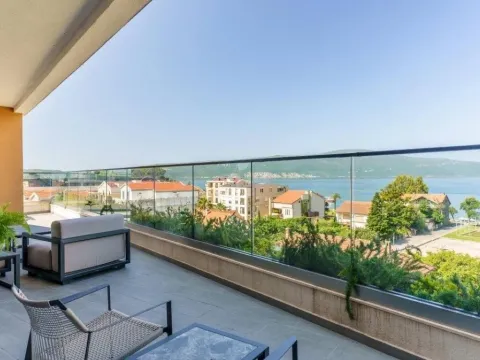 Sale, two bedroom apartment, 160m², Donja Lastva, Tivat - image 16