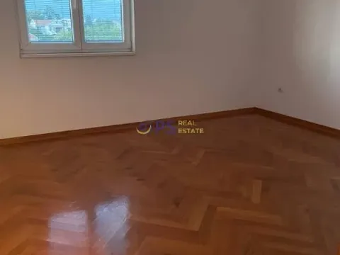 Sale, house, 405m², Bar, Crna Gora - image 2