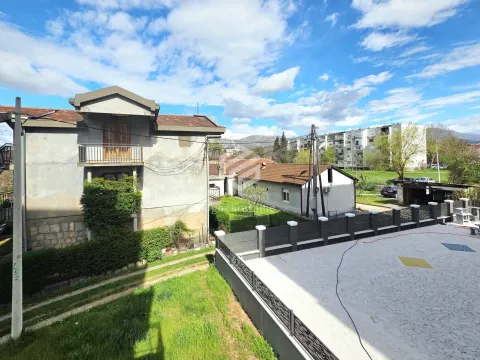 Rent, one bedroom apartment, 47m², City Kej, Podgorica - image 12